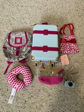 American girl travel accessory set